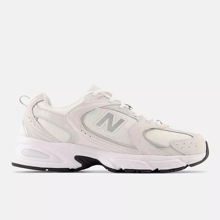 Sneakers 530
