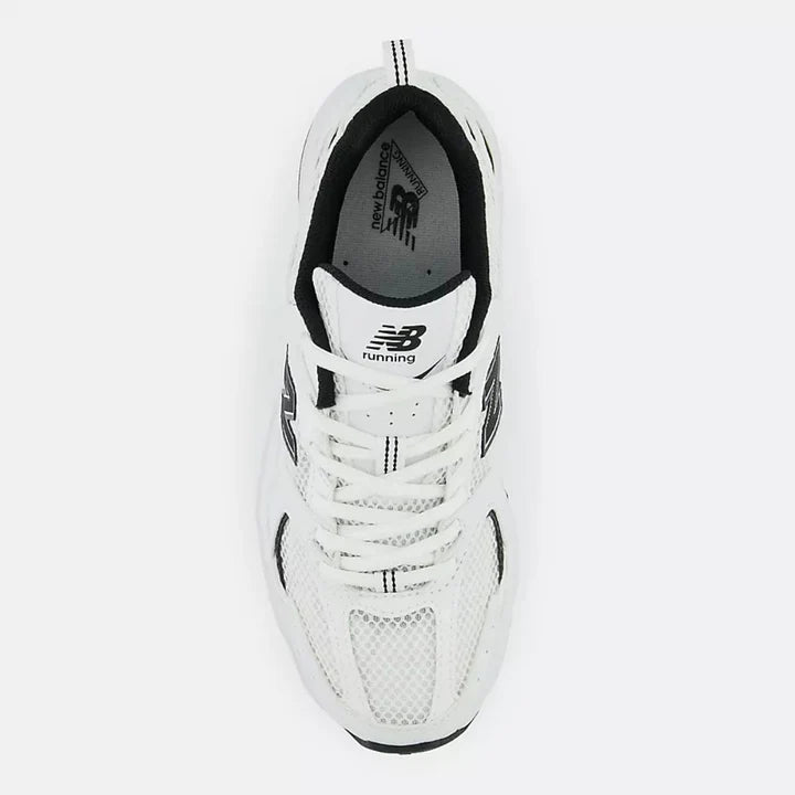 Sneakers 530