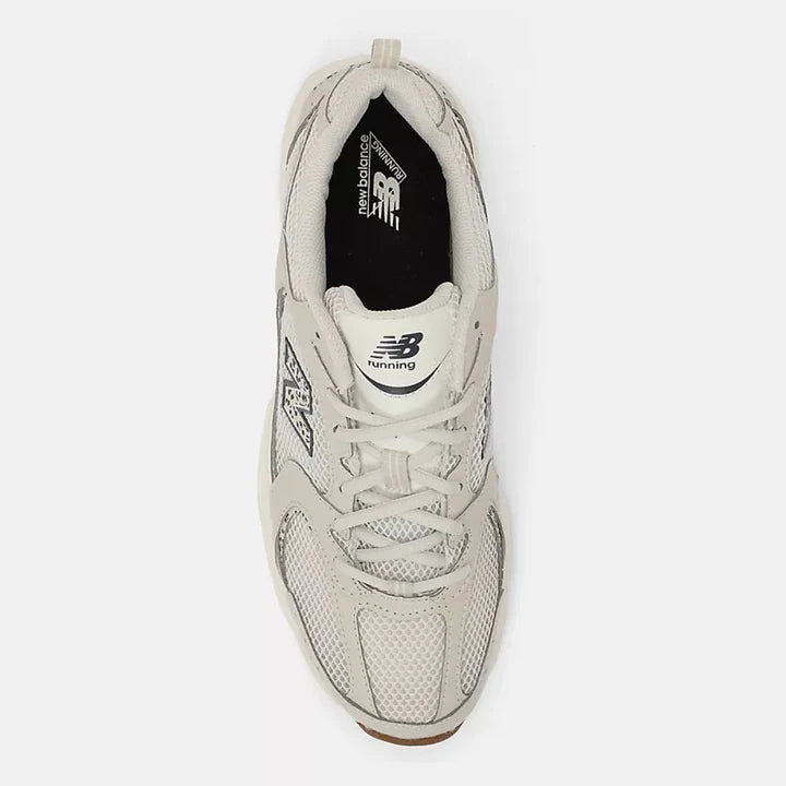 Sneakers 530
